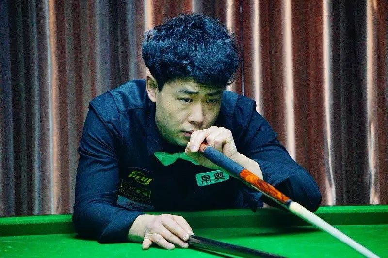 和媒体的目 和媒体的目